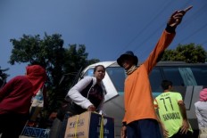 Depok to check people for ID cards