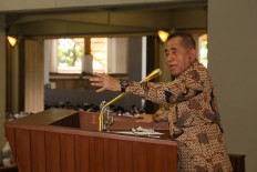 Minister warns new UI students about 'liberalism, communism, radicalism'