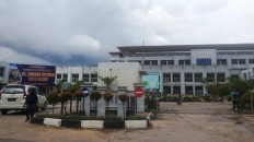 Specialist doctors strike over unpaid honoraria in Batam
