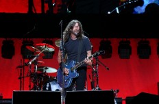 Dave Grohl to produce show about rock star moms