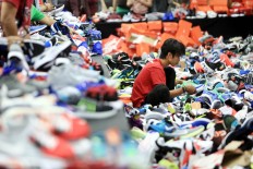 Suppliers for Nike, other brands axe 3,500 Tangerang workers