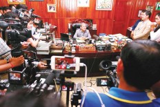 Cambodia closes 15 radio stations