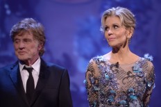 Redford and Fonda keep sexual spark alive, 50 years on 