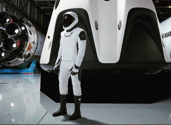 SpaceX - Flight Suit - ClementBalavoine