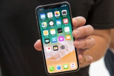 iPhone X may earn Samsung more money than Galaxy S8: Report  