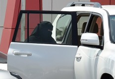 Saudis detain women's advocates ahead of driving ban lift