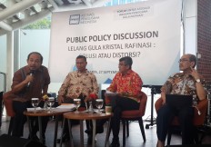 Government criticized for tardiness in revitalizing old sugar factories