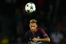 Real Madrid deny Neymar bid