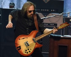 Tom Petty, heartland rocker with dark streak, dead at 66
