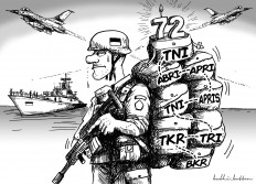 Military personnel, civilians travel by foot to avoid traffic congestion