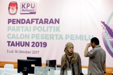 KPU must stay impartial in verifying parties: Election watchdog