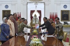 BPK auditors submits first-half report to Jokowi 