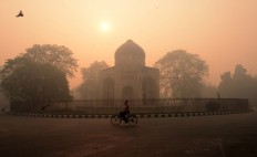 India to 'reimagine' streets for walkers, cyclists after coronavirus