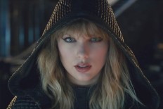 Taylor Swift releases a new lyric video off of 'Reputation'