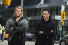 ‘Thor: Ragnarok’ cast re-enacts film in James Corden’s 4D  