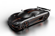 Koenigsegg Agera RS becomes world's fastest car