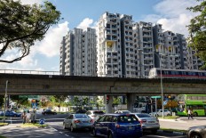 Singapore malls try big gambit to stay ahead of e-commerce