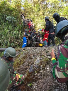 At least one killed in Papua gunfight