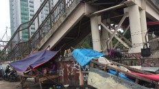 Squatters rebuild shacks at Tanah Abang after eviction
