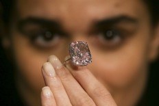 'Raj Pink' diamond fails to sell at auction