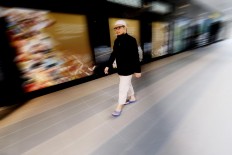 Novel to undergo eye surgery