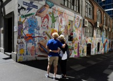  Australians mourn loss of AC/DC's Malcolm Young 