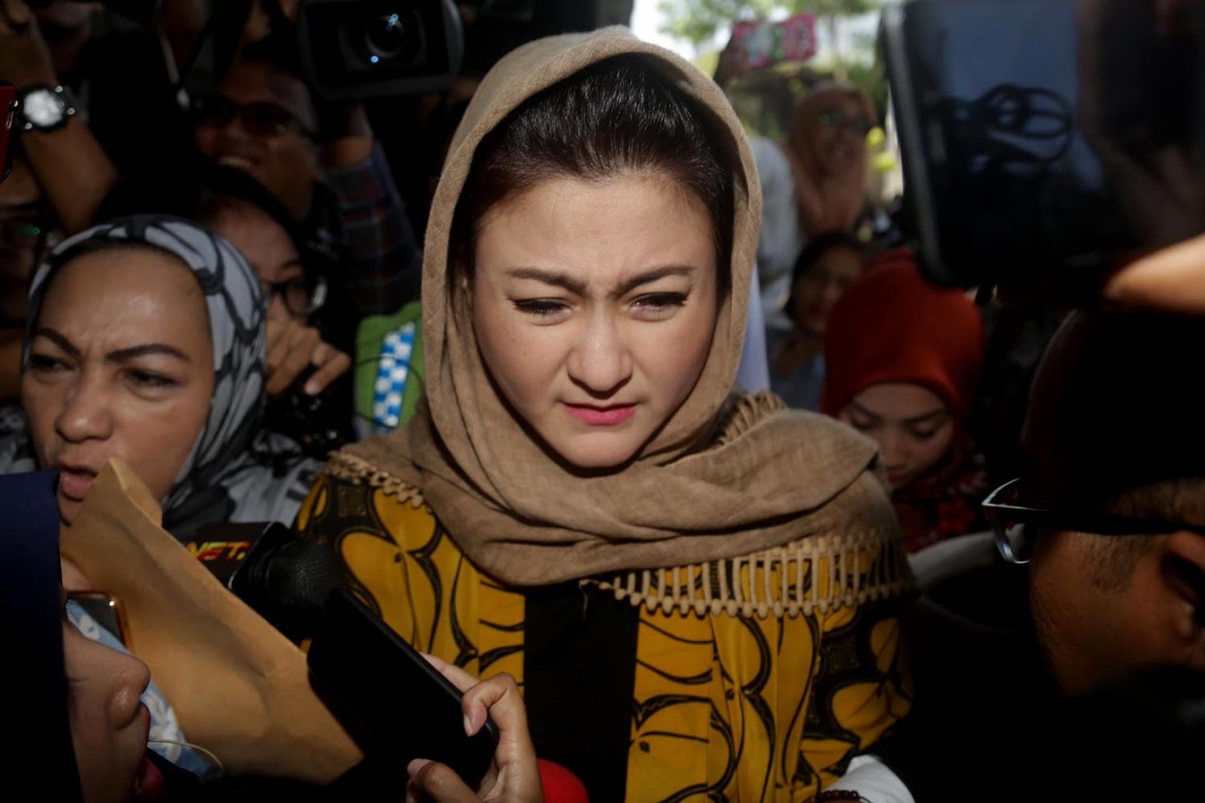 KPK slaps travel ban on Setya’s wife