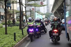 &lsquo;Ojek&rsquo; drivers attack security post in West Jakarta