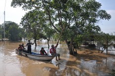As rain intensifies, Surakarta on alert for disaster