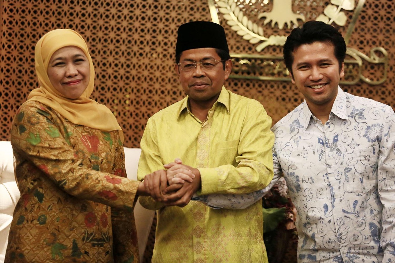 Jokowi yet to decide Khofifah’s resignation request