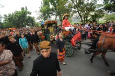 Jokowi’s family grateful for successful wedding party 