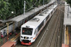 State-Owned Enterprises Minister tests Soekarno-Hatta Airport train