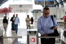 Passengers allowed to bring more, bigger luggage onto commuter trains