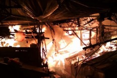 Two killed, hundreds of homes razed in Kembangan Utara fire