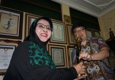 'Keroncong' maestro Waldjinah receives fifth AMI award