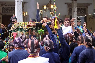 The eight-yearly Dal festivities in Yogyakarta