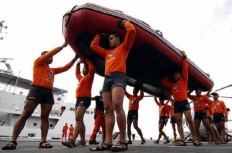 'Casualties' as ferry carrying 251 capsizes off Philippines