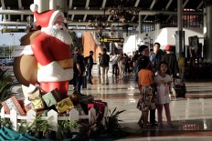 Holiday season: Which transportation mode is most favored by travelers?