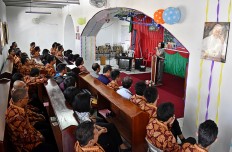 Convicts get sentence cuts during Christmas