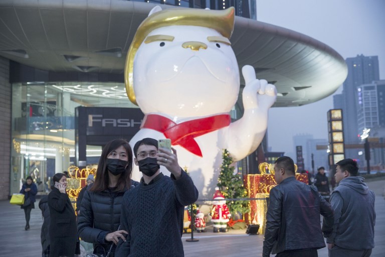 China mall erects giant Trump dog statue