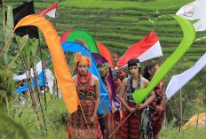 First ever Mount Lawu Flag Festival held