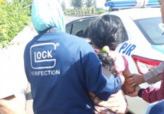 Woman gives birth to a baby boy in police patrol car