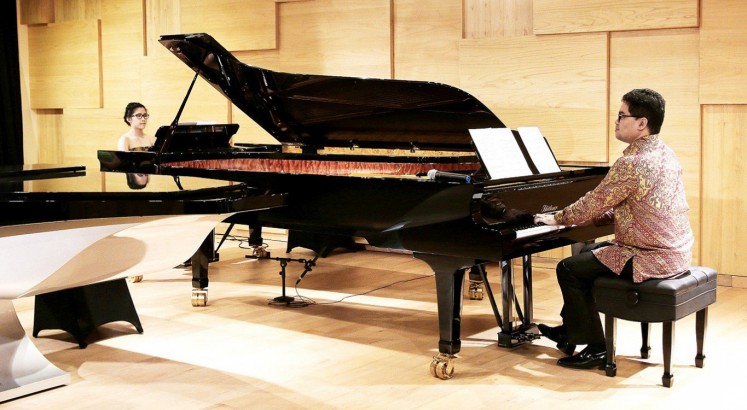 Ananda Sukarlan shares his views on social media