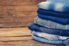 Bacteria makes blue jeans green