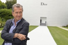 Famed photographer Mario Testino accused of sexual harassment