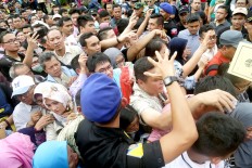 EDITORIAL: Right to passports