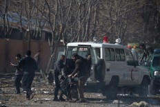  Growing anger after Kabul ambulance bomb kills nearly 100 