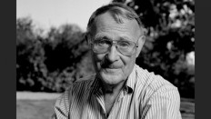 IKEA says founder Ingvar Kamprad dies aged 91 