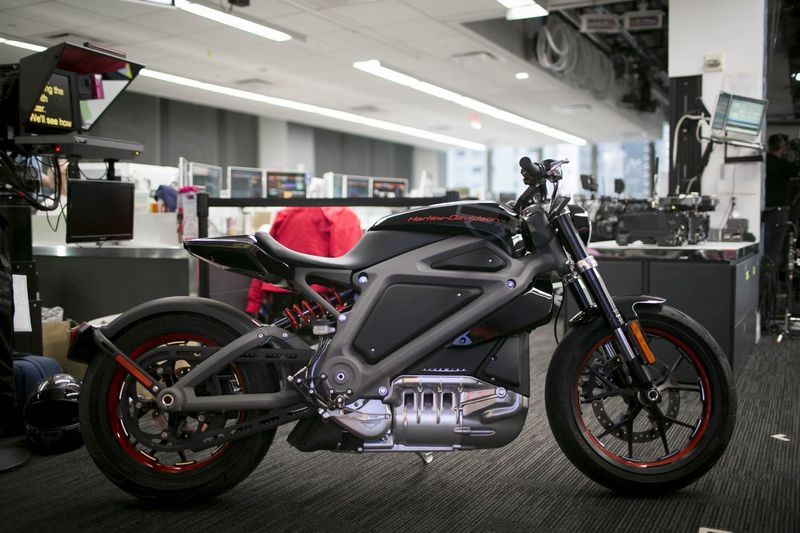 LiveWire One electric motorcycle makes its debut, but don't call it a  Harley - CNET