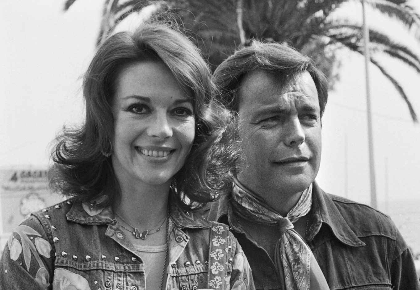 This file photo taken on May 18, 1976, shows actors Natalie Wood and her husband Robert Wagner during the 29th Cannes Film Festival in Cannes.